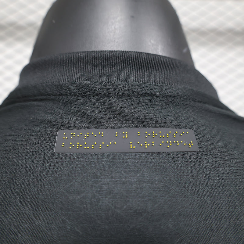 CAMISA VERSÃO PLAYER DO BORUSSIA DORTMUND 24/25 PRETO