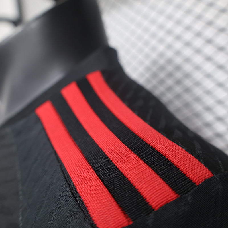 CAMISA VERSÃO PLAYER DO FLAMENGO 24/25 TRADICIONAL