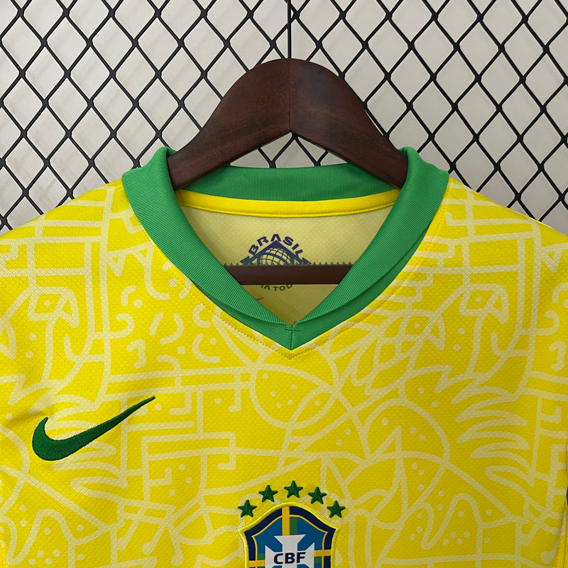 CAMISA LANÇAMENTO FEMININA DA SELEÇÃO DO BRASIL 24/25 AMARELO