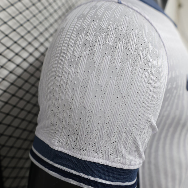 CAMISA VERSÃO PLAYER DA INTER DE MILÃO 24/25 BRANCO