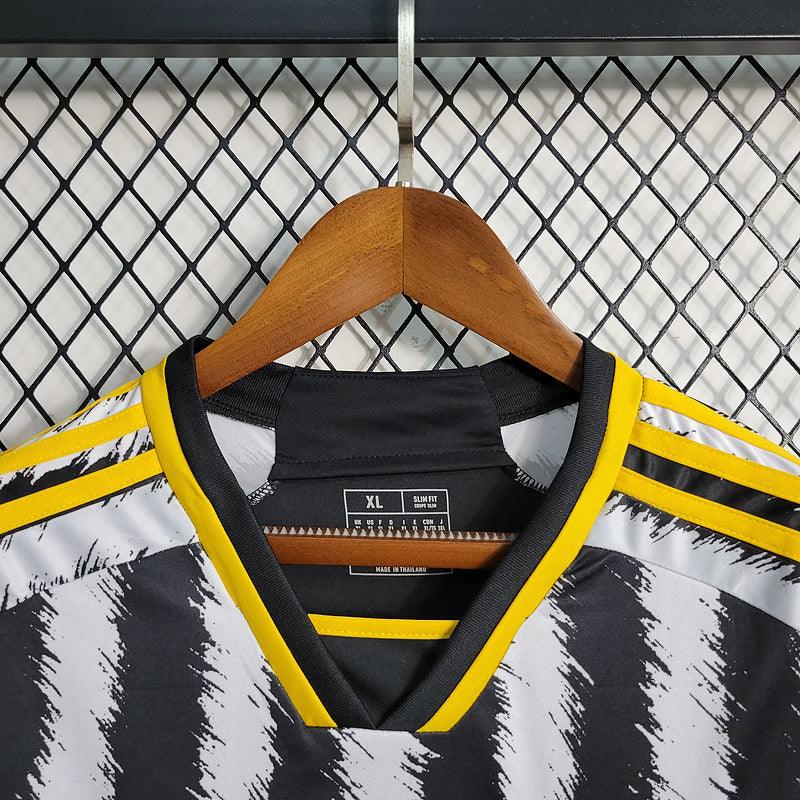 CAMISA MANGA LONGA DO JUVENTUS 23/24 BRANCO, PRETO E AMARELO - VELOP SPORTS