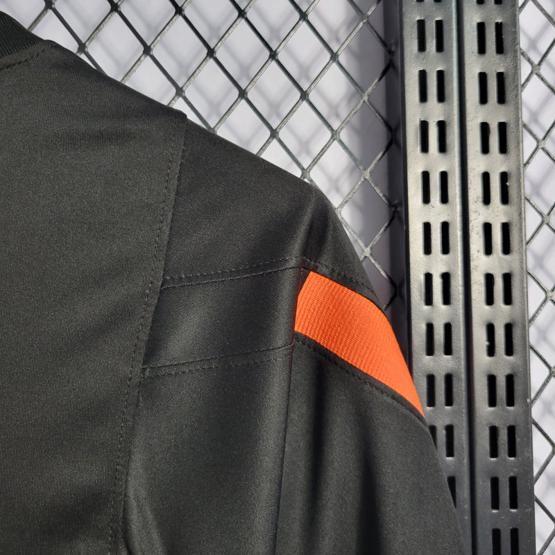 CAMISA DO CORINTHIANS 22/23 TREINO PRETO E LARANJA - VELOP SPORTS